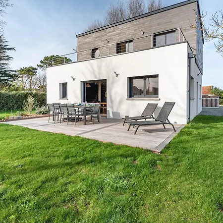Holiday Les Trembles By Interhome Дом отдыха Saint-Germain-sur-Ay